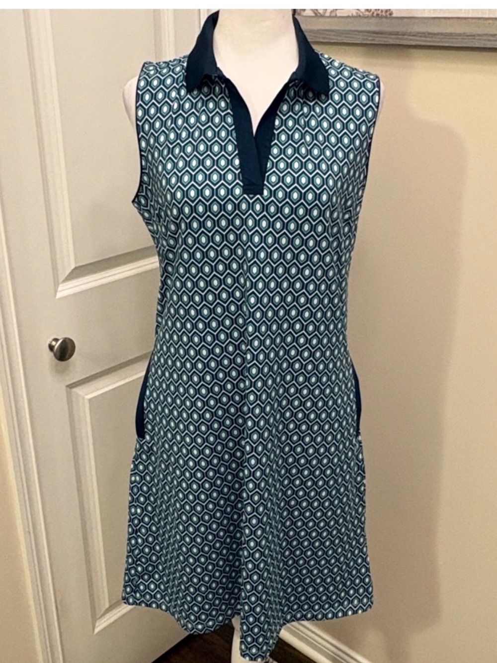 Sleeveless Teal Geometric Short Skirt Dress with Navy Trim size Large NNT - Picture 14 of 15